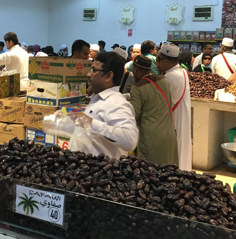 madinah date market